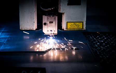 <font style='font-size:24px;font-weight:bold'> 產品質量</font><br/>專注于生產各種PVC保鮮膜流延生產線、<br/>PVC保鮮膜吹膜生產線、PVC透明包裝膜生產線、TPU薄膜生產線等